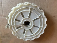 VINTAGE  IHC MCCORMICK  TRACTOR / PLANTER  SEED PLATES #476677  R1  x 6