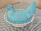 Westmoreland Vintage Blue Hen / Chicken on White Milkglass Lace Base