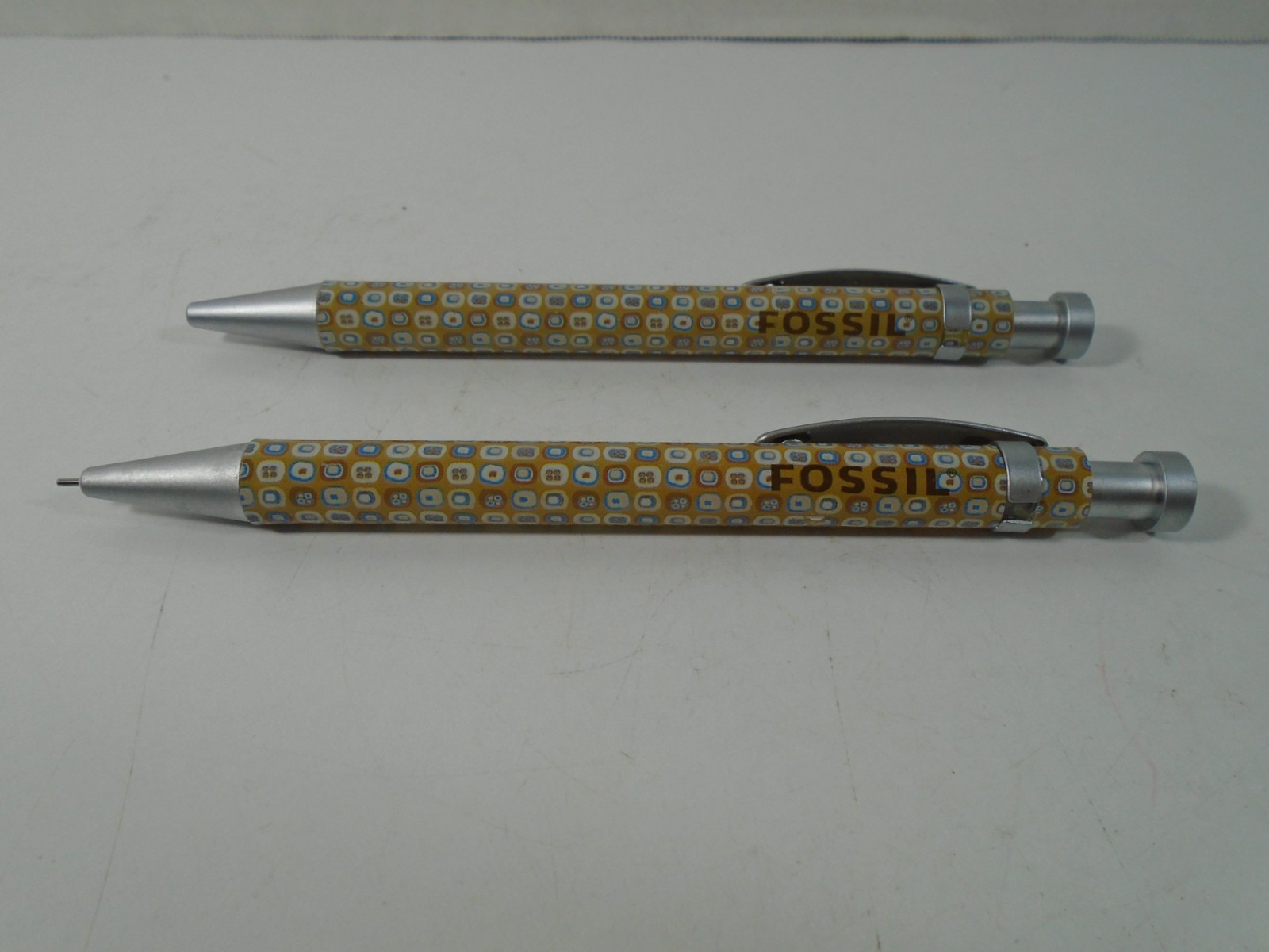 Разное VINTAGE FOSSIL WATCH brand/pen &