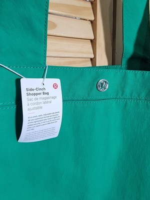 Lululemon Side Cinch Shopper Bag 18l Nwt In Green | eBay Lululemon Side Cinch Shopper Bag 18l Nwt In Green | eBay