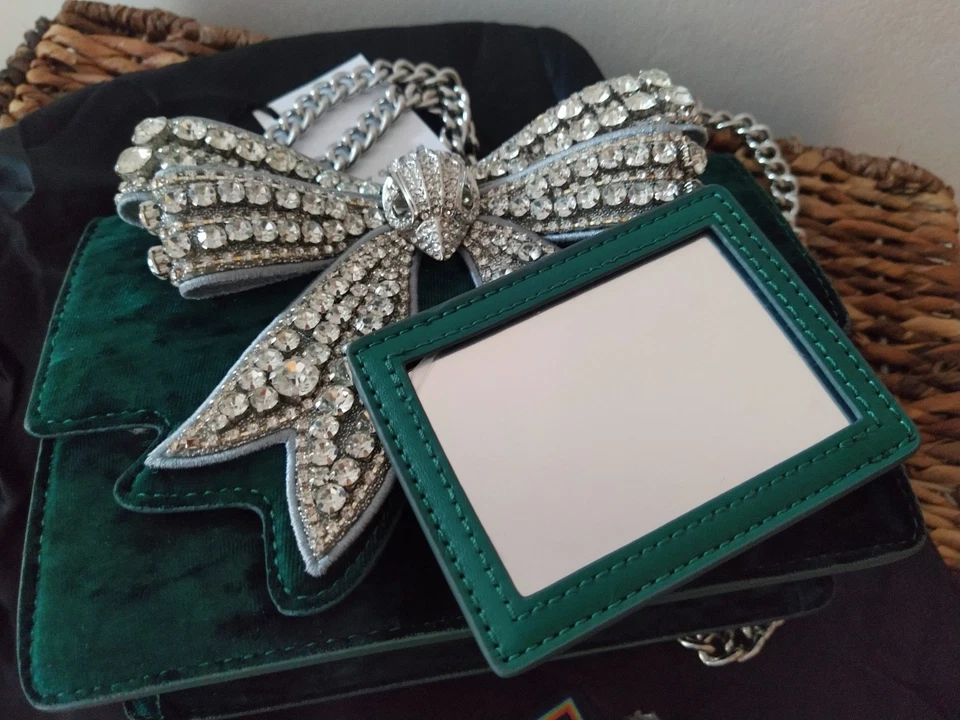 Kurt Geiger Shoreditch Green Velvet Bag Embellished Crystal Bow NEW - Image 2 of 4