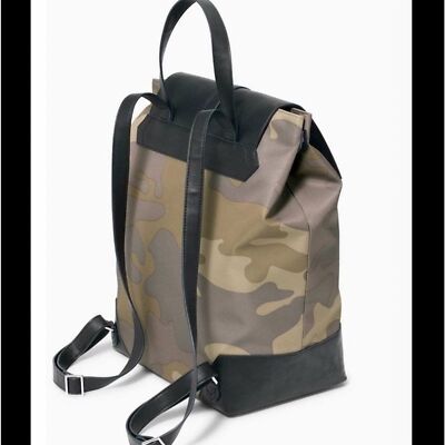 STELLA & Dot Ava Backpack CAMO DEISGN | eBay display picture 2
