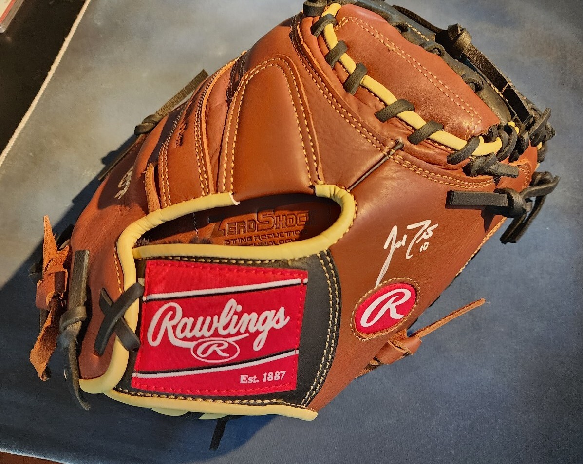 Rawlings J.T. Realmuto モデル 軟式キャッチャーミット J.T. Realmuto Pro Preferred 34-Inch Catcher's Mitt | Rawlings