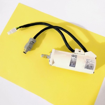 Moteur Servo AC Panasonic MSMA012C2N4 - Série 500, Neuf, Origine Chine