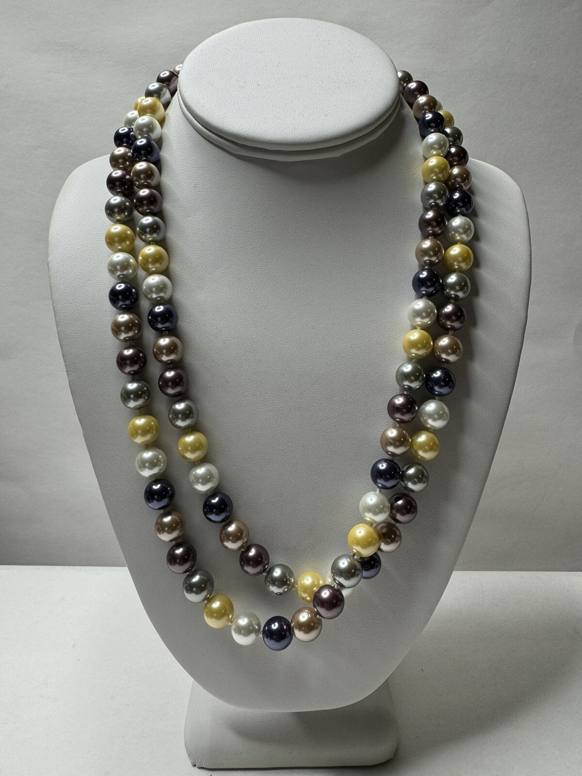 Kenneth Jay Lane KJL Faux Pearl Necklace - image 2