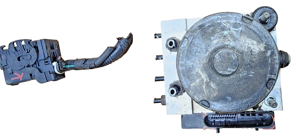 Unidad de módulo de bomba de freno antibloqueo Nissan Máxima ABS 2011-2014 47660-ZY90C OEM Foto 3 de 4