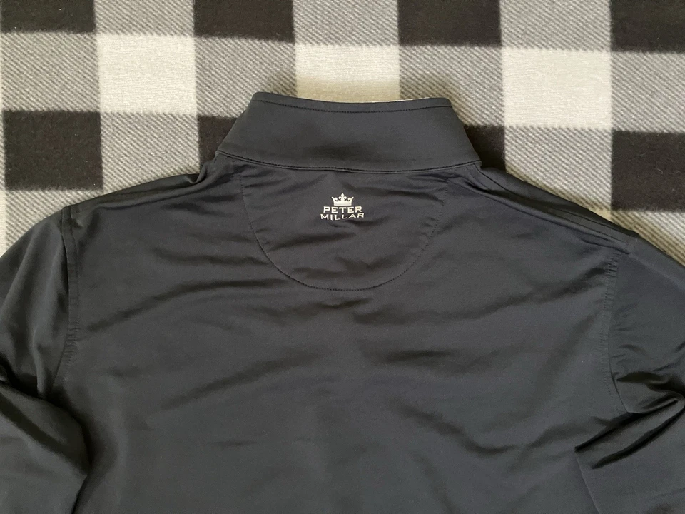 Pullover Peter Millar para hombre M Perth Performance 1/4 cremallera absorbente Carolina del Este Foto 4 de 4