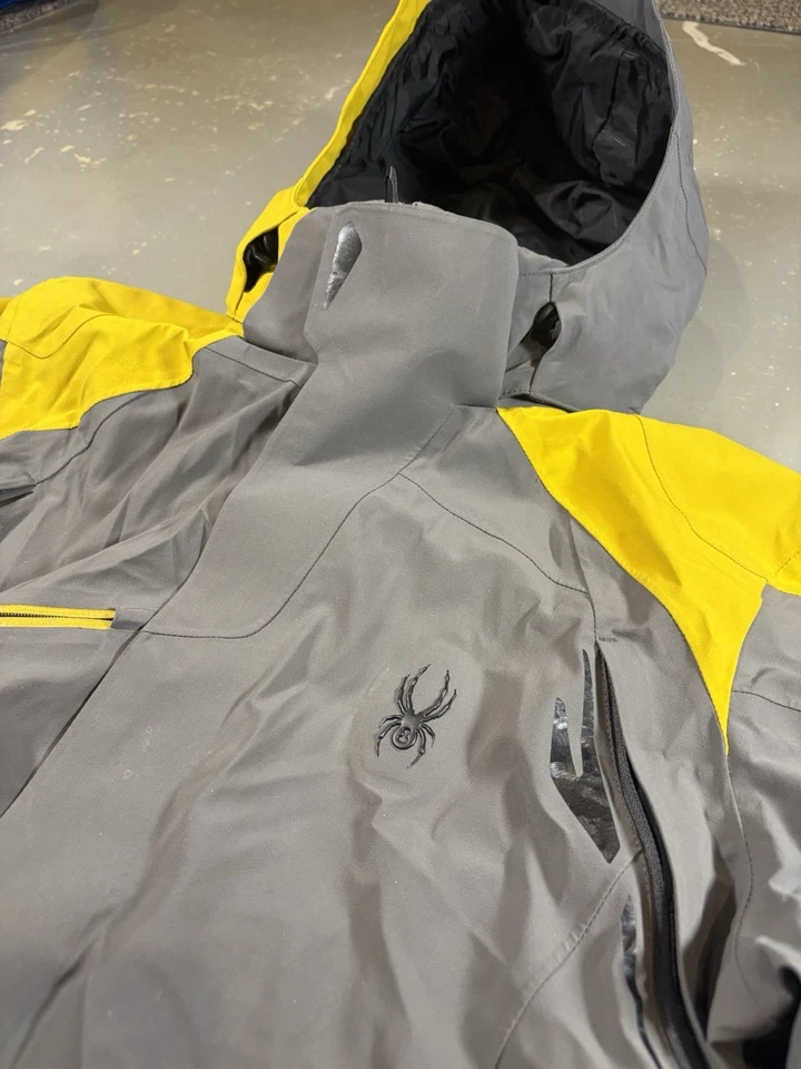 Spyder Spylon XTL 20/30K Extreme Men’s Gray Winter Ski Jacket - Image 2 of 4