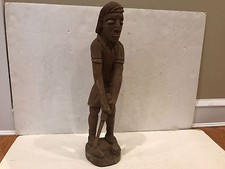 VINTAGE HAND CARVED SOLID WOOD GOLF GOLFER STATUE TALL 24"