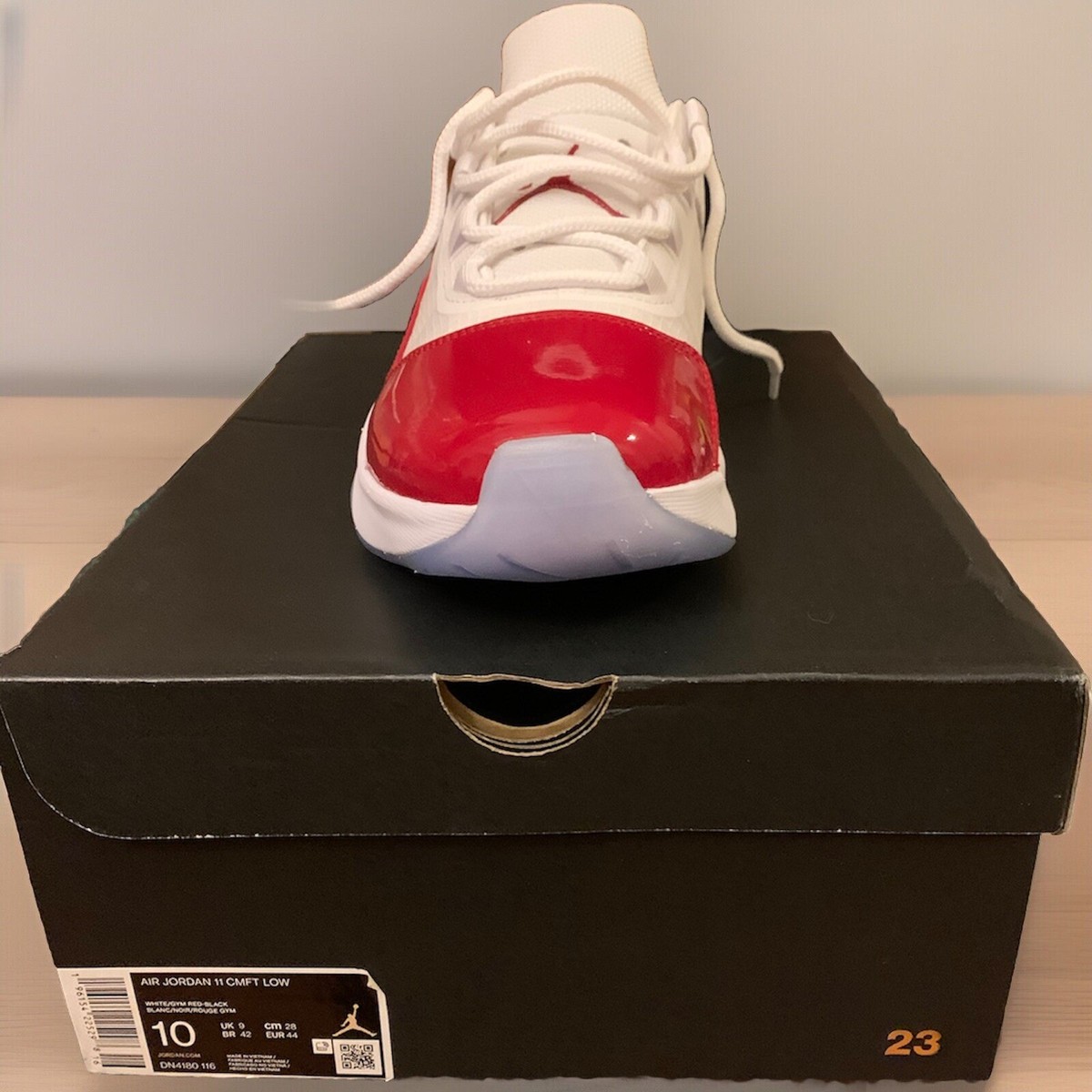 Nike Air Jordan 11 CMFT Low•Cherry Red Gym White•DN4180-116