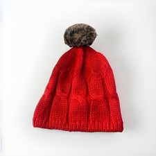 GAP WOMEN S RED BEANIE CHUNKY CABLE KNIT WITH POM POM ONE SIZE NWT
