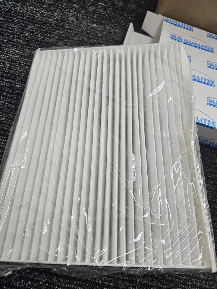 (CANTIDAD 3) Filtros de aire de cabina Airqualitee AQ1251 para automotriz blancos para Ford Foto 3 de 4