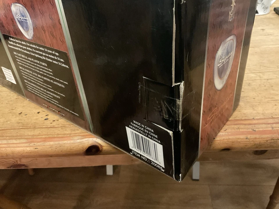 2005 Road Signature масштаб 1/18 1961 Lincoln Continental литая модель нераспечатанная - Изображение 3 из 4