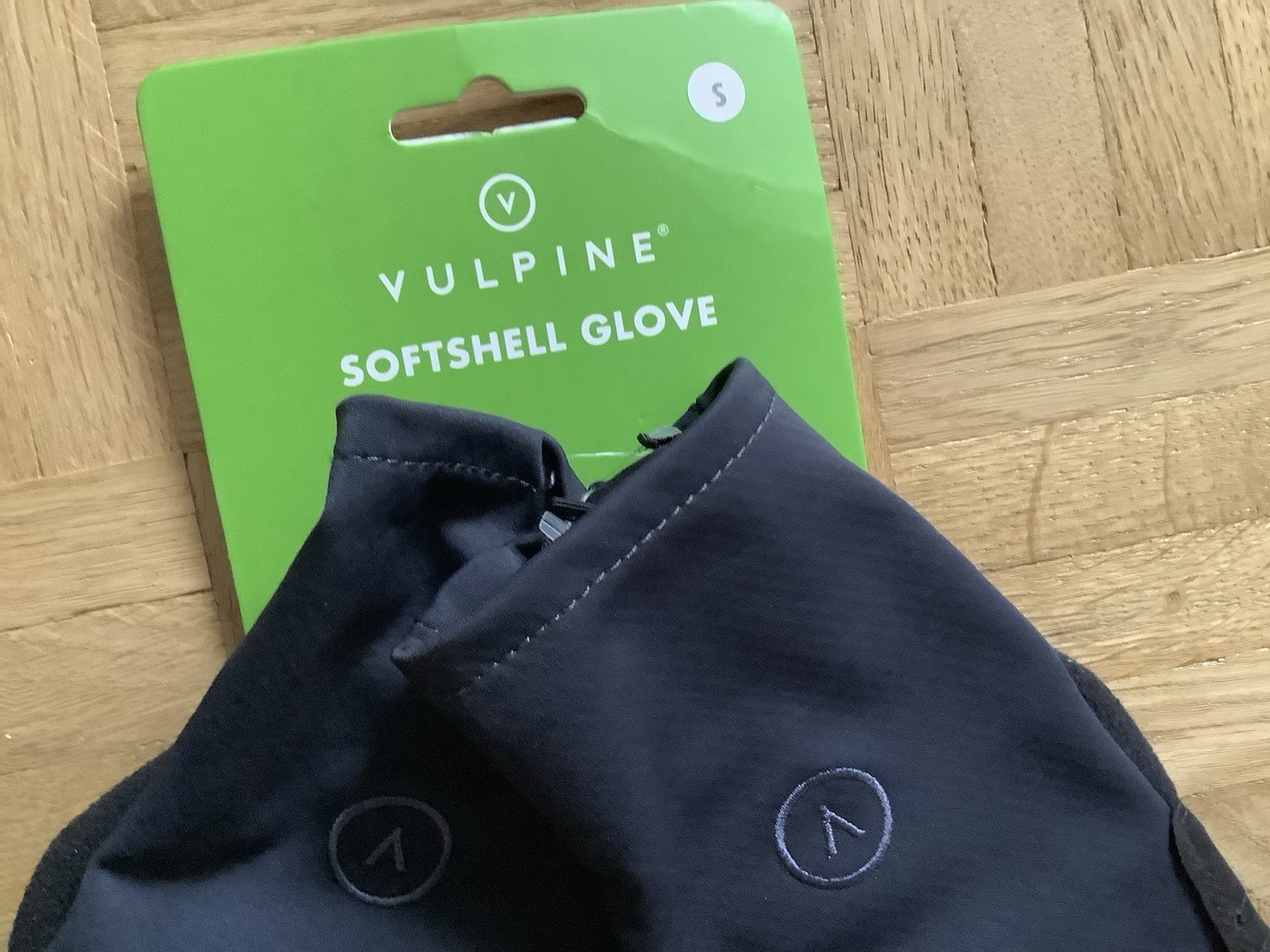 Vulpine Soft shell Unisex Long Finger Gloves Black S Cycling Commute Touring Bik image 3