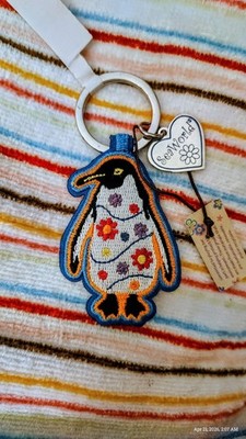 NWT-Sea World Multicolor Sparkle Blue Keychain