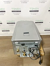 Rinnai RE140iN Indoor Tankless Water Heater Natural Gas 140K BTU (D-23 #1446)