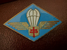 RARE INSIGNE MÉTAL ÉMAILLÉ PARACHUTISTE LÉGION ÉTRANGÈRE