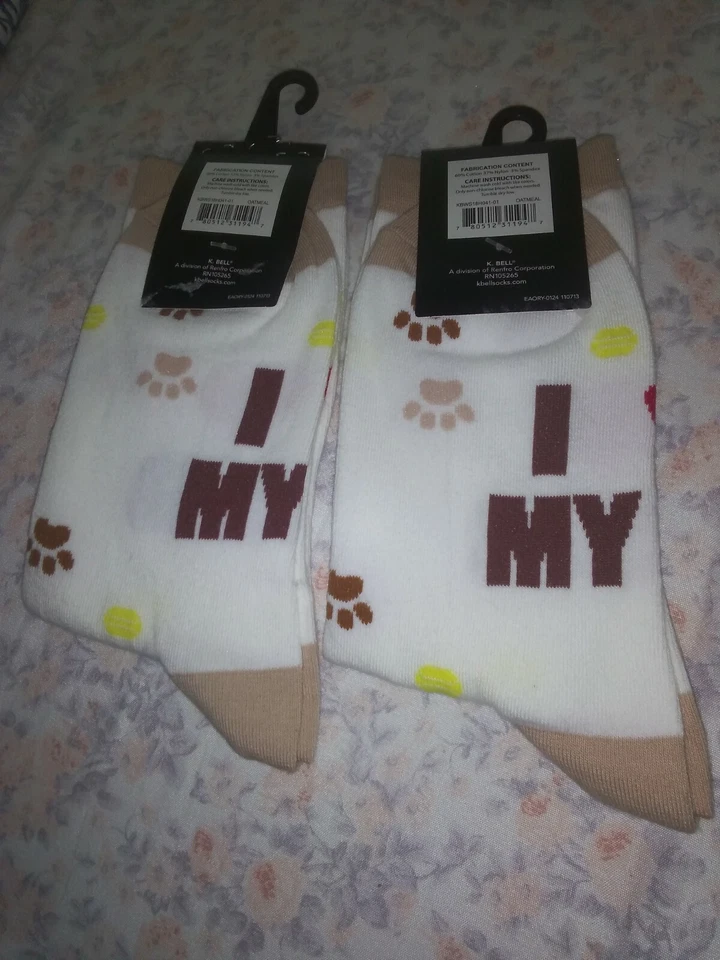 2 Nuevos Calcetines K. Bell Mujer Nuevo con Etiquetas Laboratorio Perro Zapato Talla 4 a 10 Foto 2 de 2