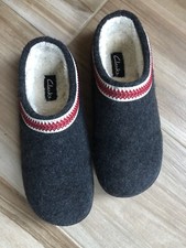 Clarks Women Gray Wool Felt Warm Cozy Indoor Outdoor House Clog Slippers Sz 10 M
