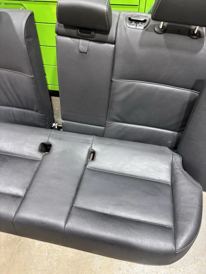BMW X3 2011-2017 SEGUNDA FILA ASIENTO TRASERO BANCO CUERO NEGRO CONJUNTO SUPERIOR E INFERIOR Foto 3 de 4