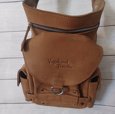 Vagabond Traveler Knee Bag