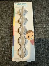 👶🏻 NEW NIB Frida Baby Silicone Paci Weaning System - Goodbye Pacifier Binky