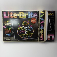 LITE-BRITE Magic Screen Set Of 2 200 Pegs Light Bright Box