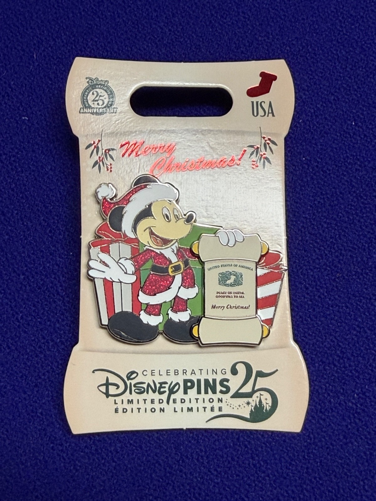 2025 Disney Epcot Festival of The Holidays Santa Mickey USA Pin New LE HTF
