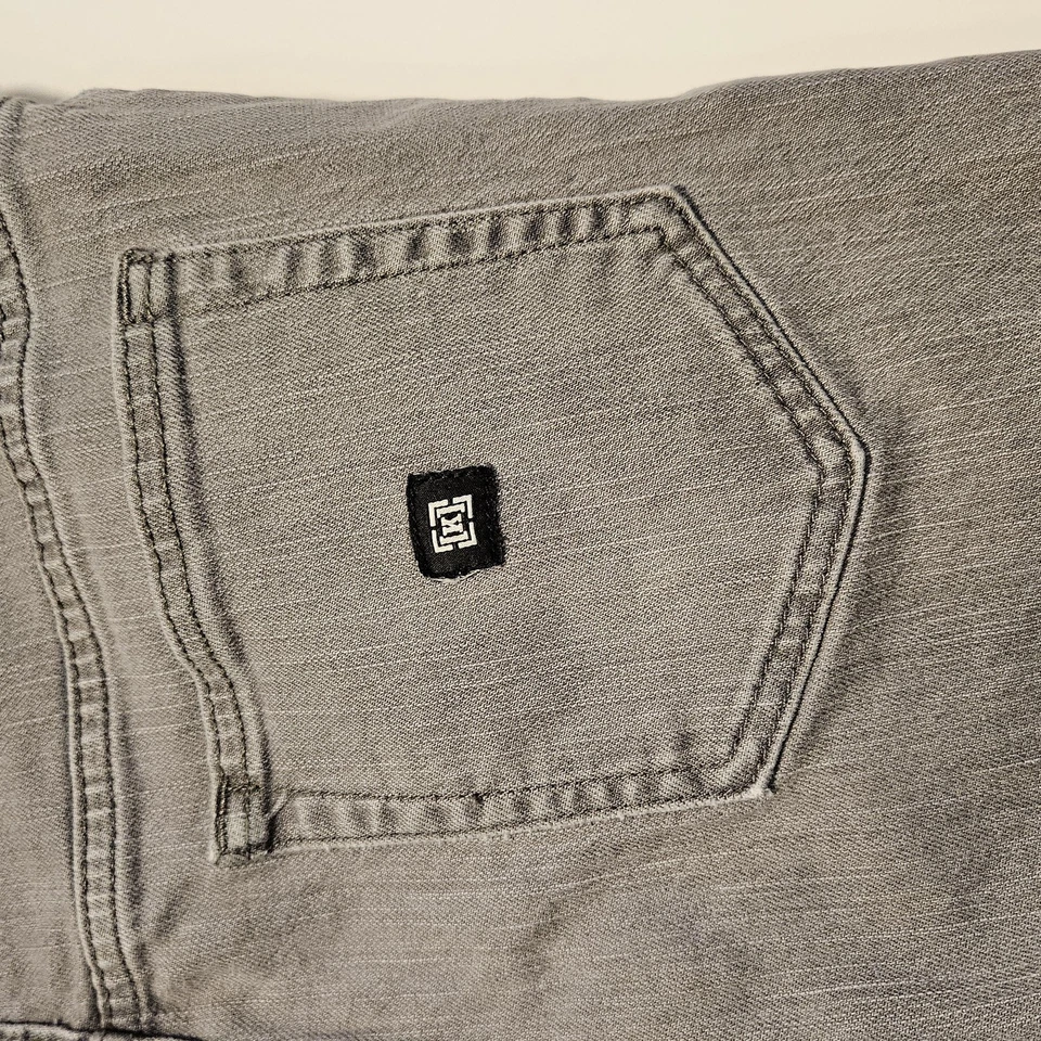Pantalones de mezclilla KR3W para hombre 32x32 gris K ajustados botones mosca calce ajustado patín pierna recta Foto 4 de 4