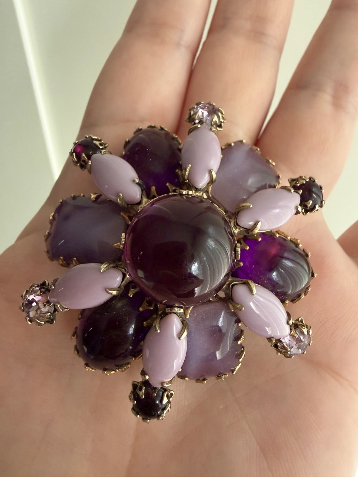 Unsigned SCHREINER Brooch - image 1