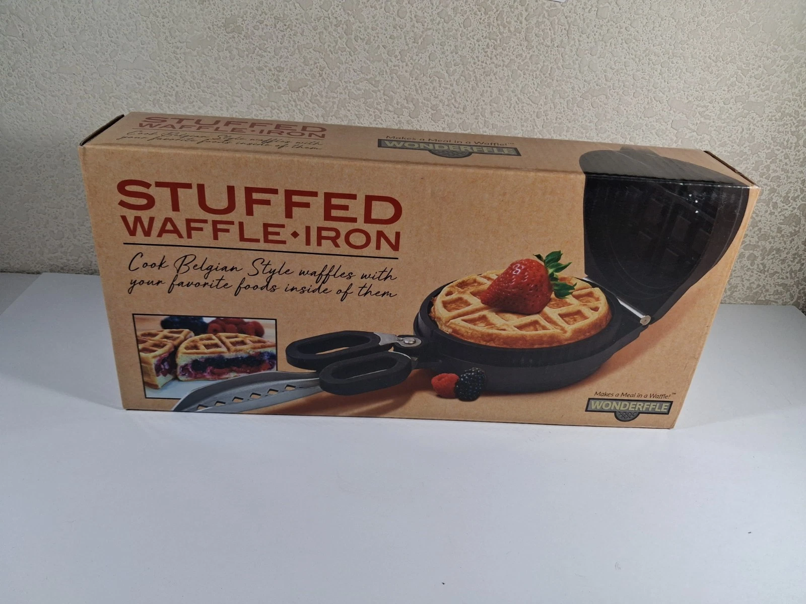 Wonderffle Stuffed Waffle Maker Cast Aluminum Nonstick Belgian Iron Open Box New
