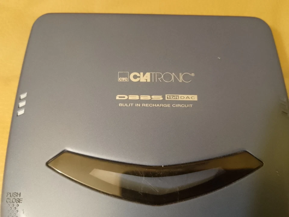 Clatronic CDP 357 Discman  tragbarer CD Player für ERSATZTEILE - Bild 2 von 4