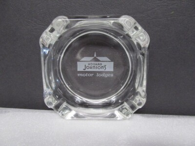 Vintage - White Logo Howard Johnsons - Glass ASHTRAY