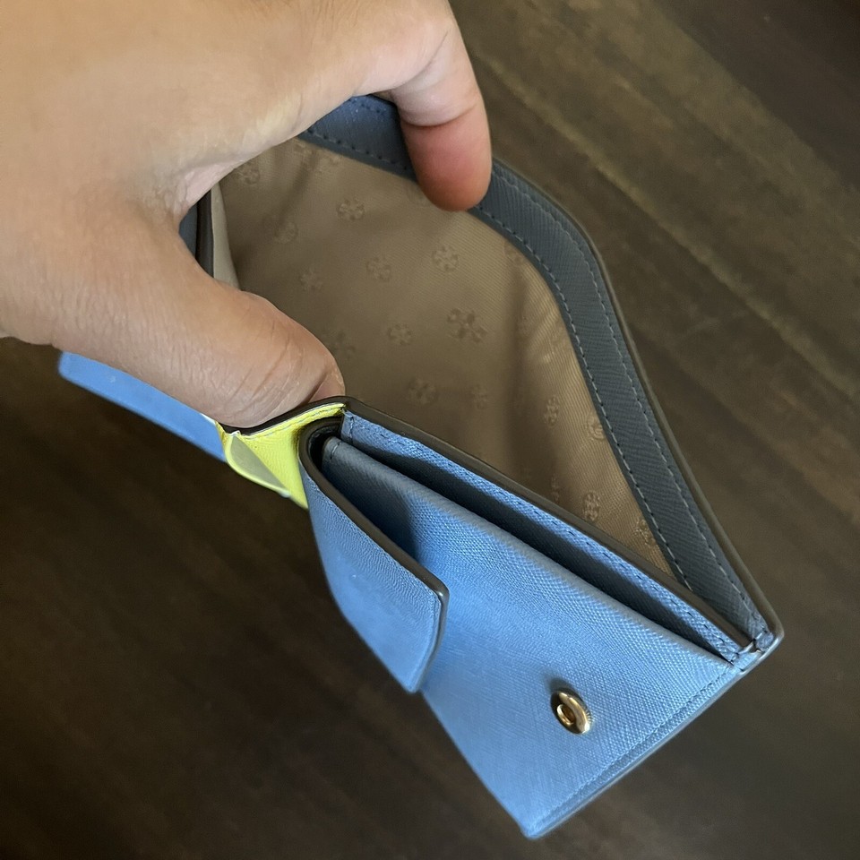 NWOT Tory Burch Emerson ColorBlock Blue Yonder Leather Snap mini