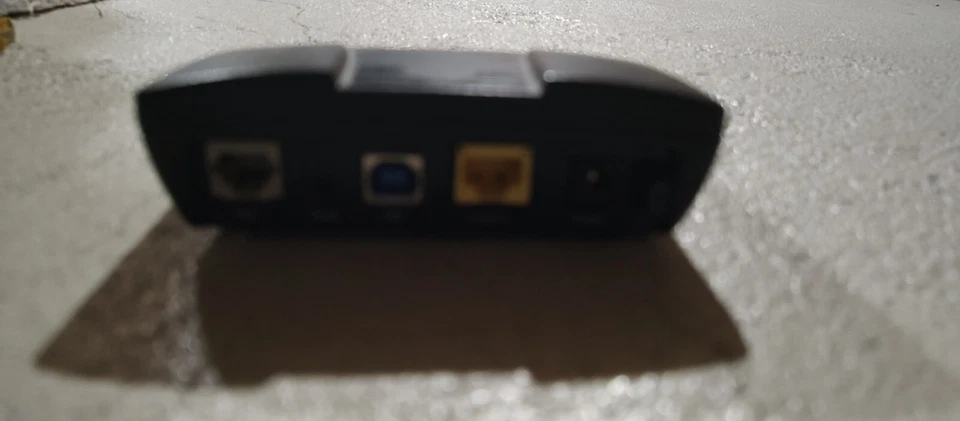 Siemens SpeedStream 4200 Ethernet/USB ADSL Modem - 060-D242-A65 - USED - - Image 3 of 4