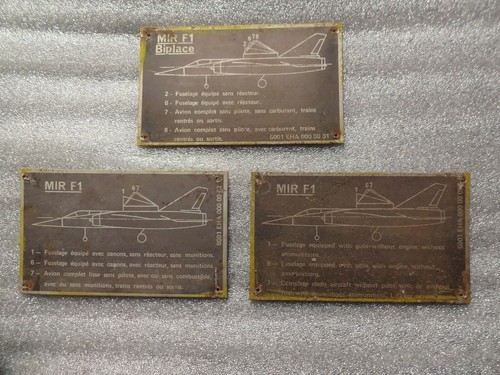 Lot of Vintage Aircraft Data Plates - Picture 2 of 8