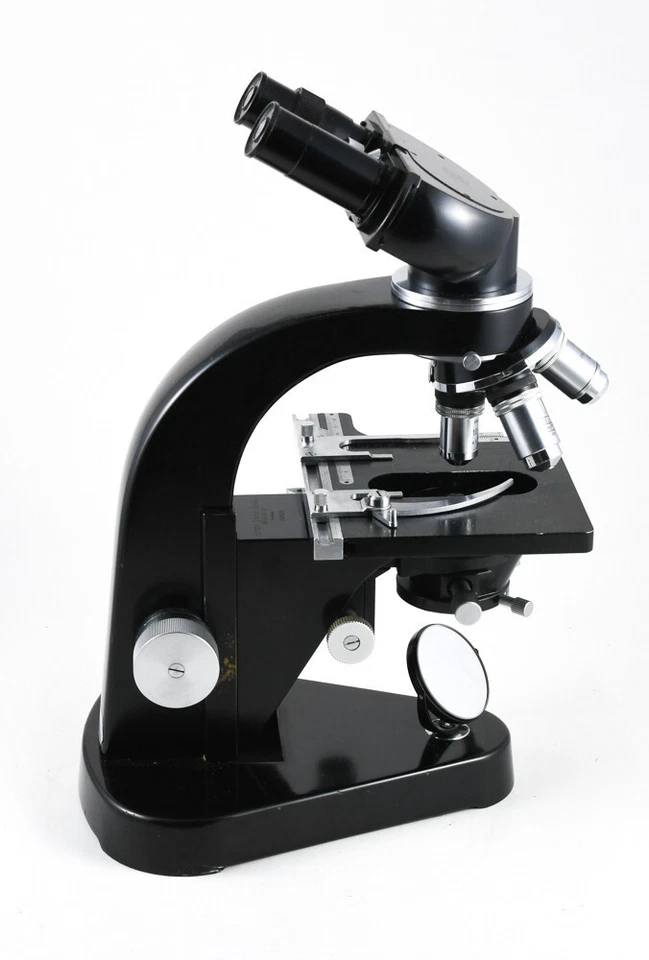 Microscope Leitz Laborlux III  + 4 objectifs+ 4 Oculaires  1956 + illuminator - Photo 3/4