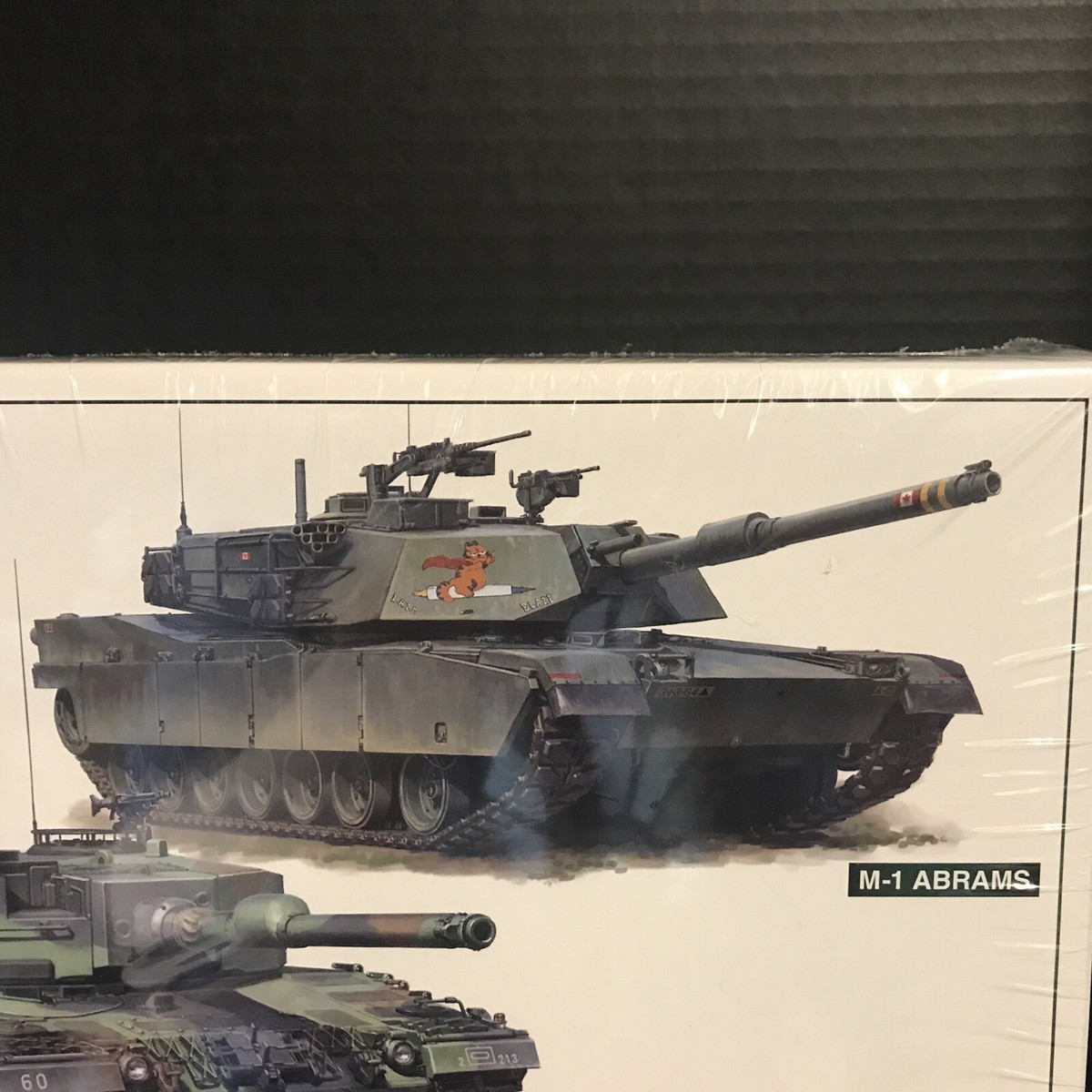Hasegawa 1/72 M-1 ABRAMS & LEOPARD 2 NATO MAIN BATTLE TANK Hasegawa 1/72 M-1 ABRAMS & LEOPARD 2 NATO MAIN BATTLE TANK