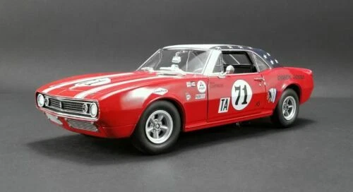 Modellini statici di auto da corsa Daytona Scala 1:18