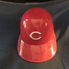 MLB Cincinnati Reds Mini Ice Cream Helmet & Bonus Card.
