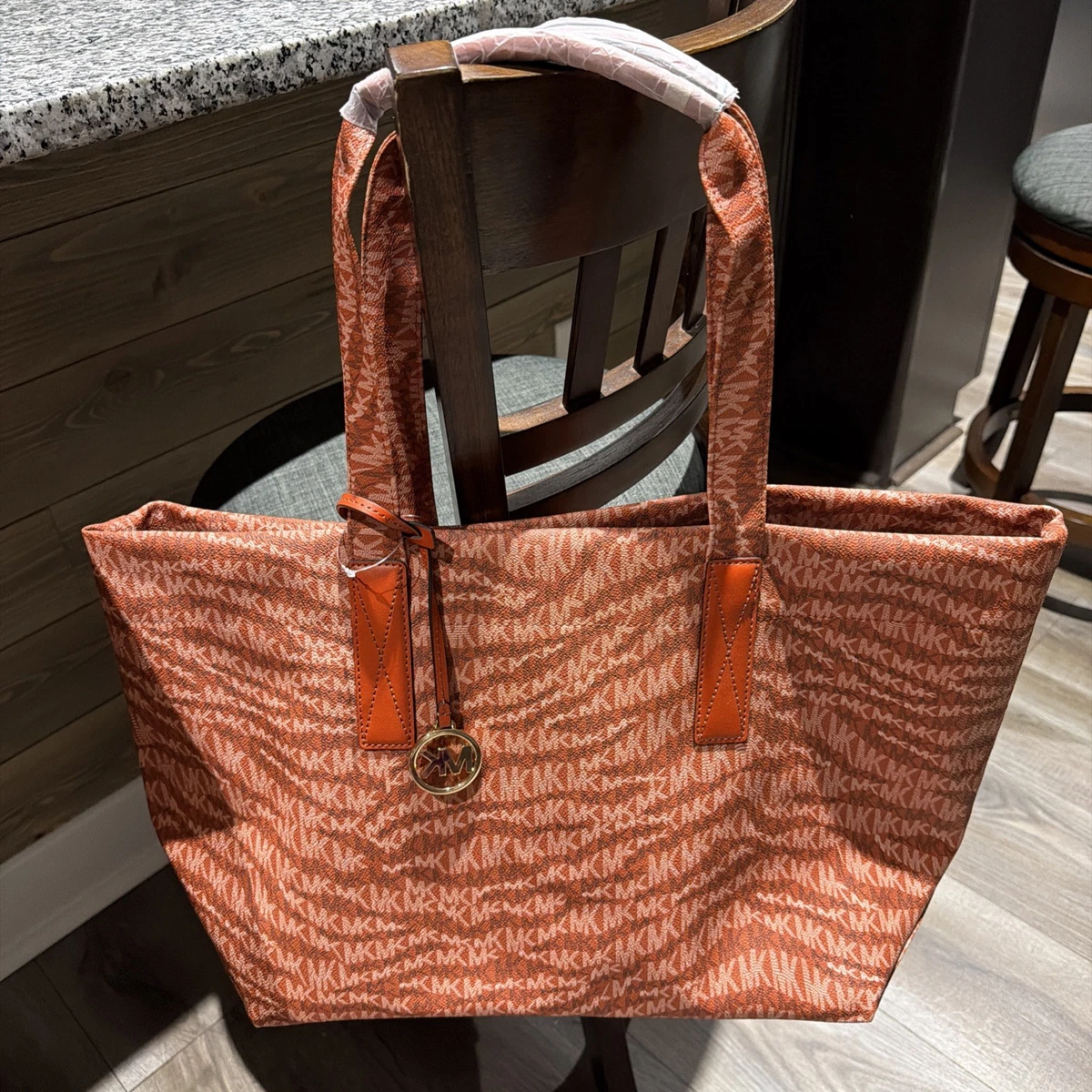 Michael Kors ショルダーバッグ オレンジ バッグ & ハンドバッグ 女性