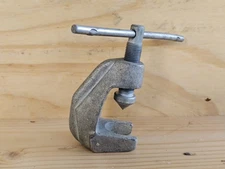 Vtg Chicago Specialty Mfg Co Manual Flaring Tool Plumbing HVAC Hardware Clamp