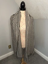 EUC J. Crew Wool Blend Blanket Scarf Tri-Colored Houndstooth Fringe READ