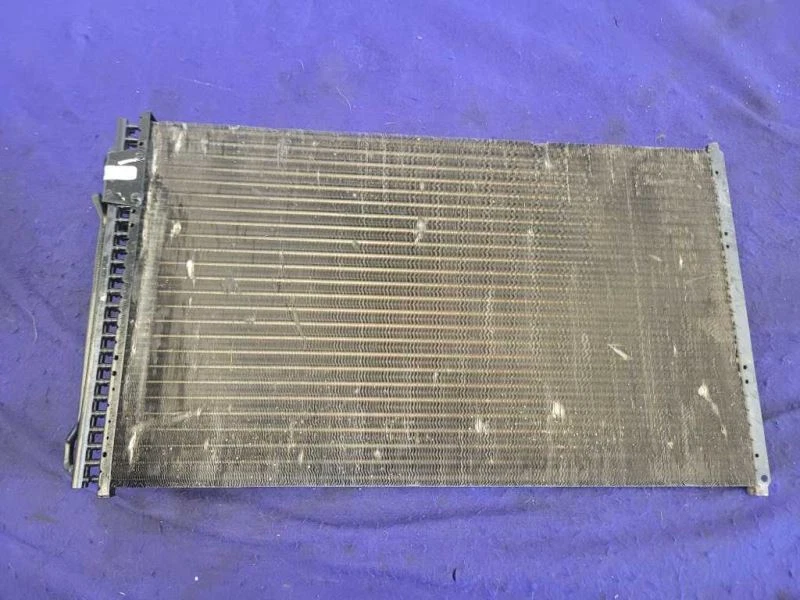 Ford Mustang Cobra GT 1994-1995 ventilador condensador aire acondicionado refrigeración climatización Foto 3 de 4