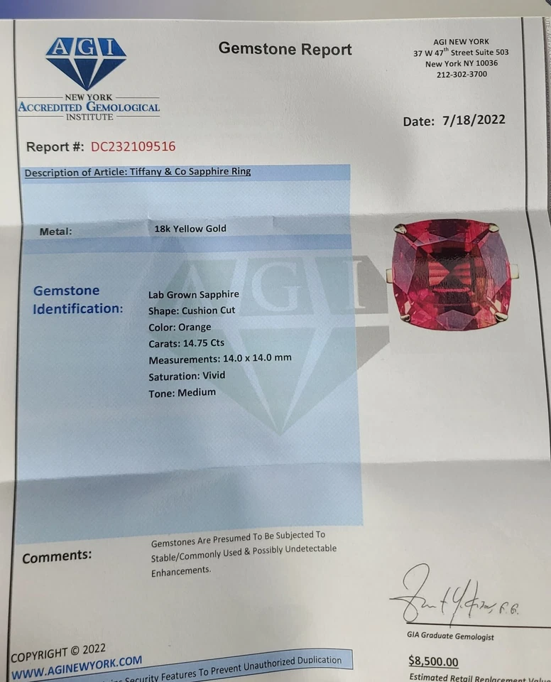 Anillo de compromiso Tiffany & Co oro amarillo de 18 quilates zafiro naranja 14,75 quilates corte cojín Foto 4 de 4