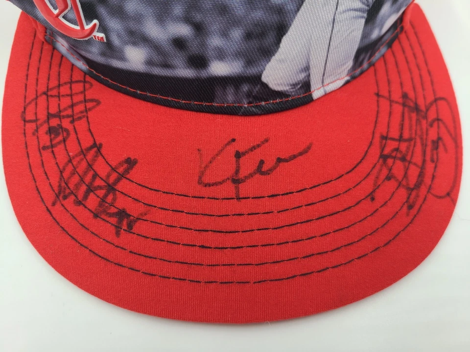 Youth Cincinnati Reds Signed Autographed 2019 Opening Day Snapback Hat Cap MLB - Image 3 of 4