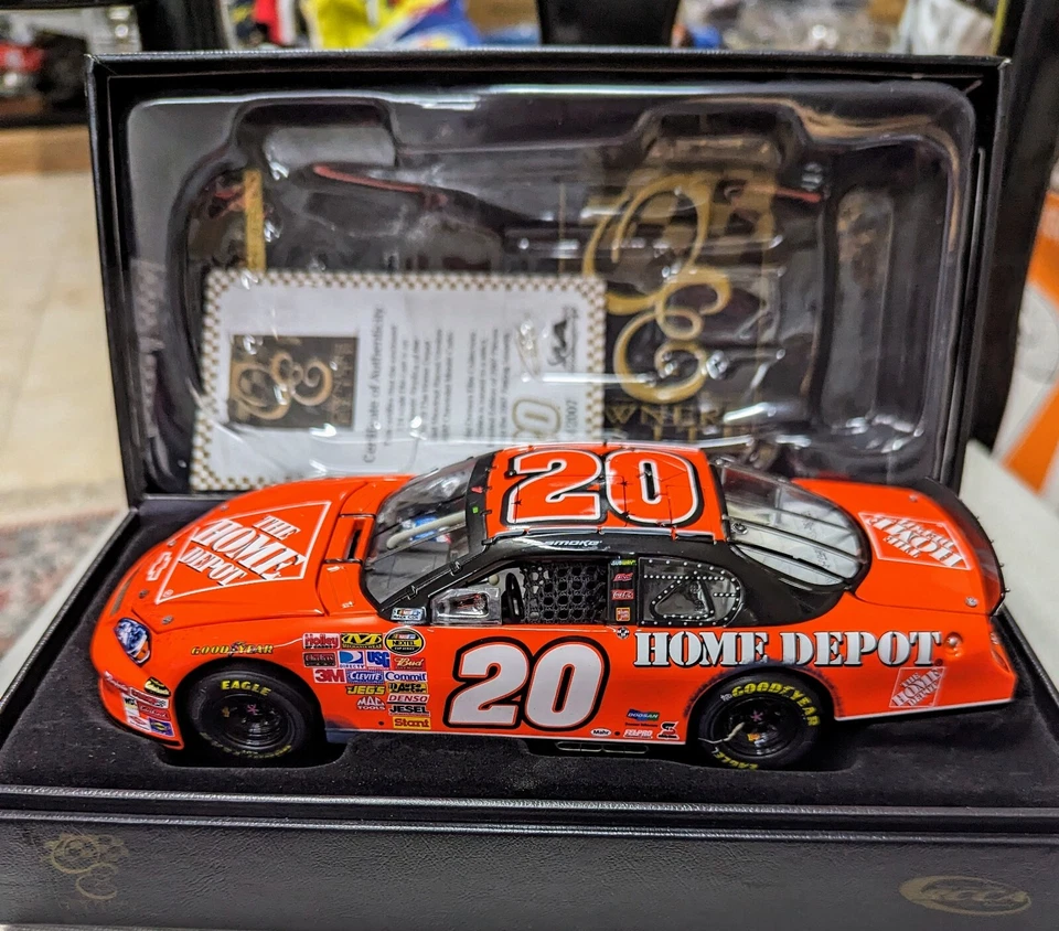 TONY STEWART #20 THE HOME DEPOT/Bud Shootout Raced Win 2007 Monte Carlo 1/2007 Foto 2 de 4