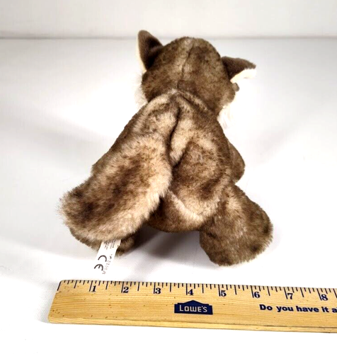 The Petting Zoo Plush Timber Wolf Stuffed Animal Toy 9" - Imagen 4 de 10