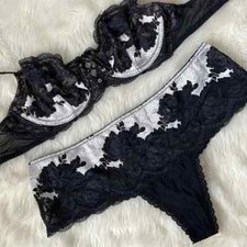 Victoria  s Secret Fashion Show Lingerie Set