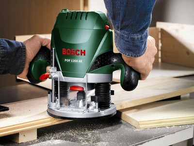 NEW Bosch Router 650W Power Tool Woodworking Precise 
